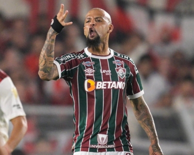 De sada do Fluminense, Felipe Melo encaminha compra de time do RJ