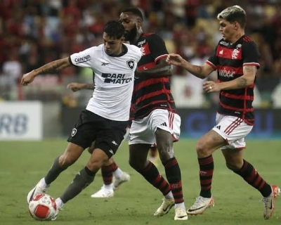 Botafogo Brilha no Maracan� e Assume a Lideran�a do Brasileir�o Ap�s Vencer o Flamengo