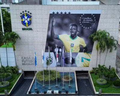 CBF homenageia Vini Jr. aps conquista de prmio de melhor jogador do mundo