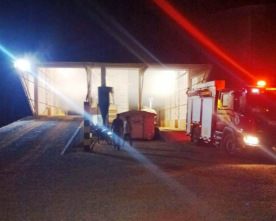 Bombeiros controlam princpio de incndio em silo de Lucas do Rio Verde
