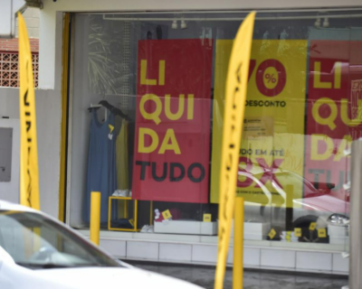 Procon-MT orienta consumidores sobre cuidados nas liquida��es de janeiro