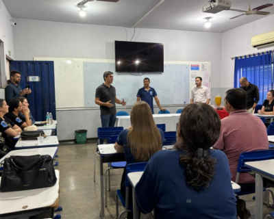 Secretrio de Educao visita escolas em Tangar da Serra e anuncia prxima parada em Rondonpolis