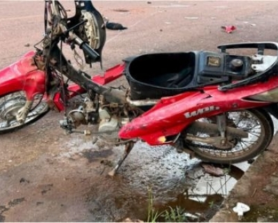 Adolescente morre aps colidir moto em carro no interior de MT