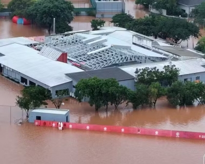 Centros de Treinamento de Grmio e Inter Ficam Alagados Aps Cheia do Guaba