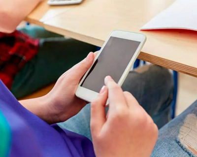 Escolas da educao bsica iniciam ano letivo com proibio de celular