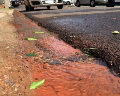  Sete estados desperdi�am mais da metade da �gua pot�vel antes de chegar �s resid�ncias