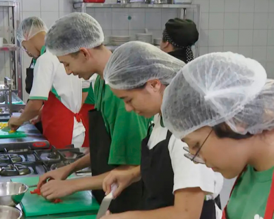 Taxa de desemprego fica em 6,2% no �ltimo trimestre de 2024