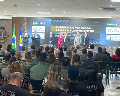 Dino assina mais 87 milhes em investimentos para segurana Pblica de MT