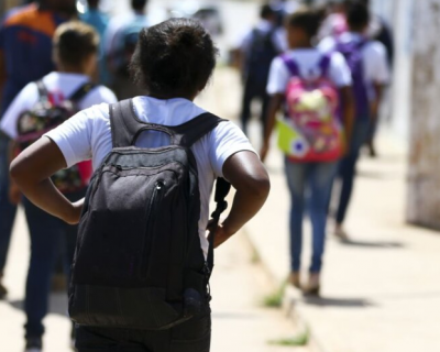 Cmara aprova projeto que pune escolas que recusarem matrculas sem justificativa