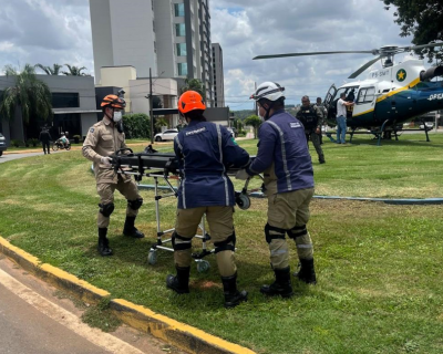Bombeiros e Ciopaer realizam resgate de trabalhador rural em estado grave em MT
