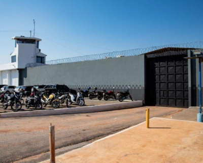 Celulares e drogas s�o apreendidos em penitenci�rias da Baixada Cuiabana durante revista da Pol�cia Penal