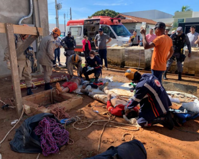 Bombeiros resgatam duas vtimas de intoxicao por gases em cisterna em Primavera do Leste
