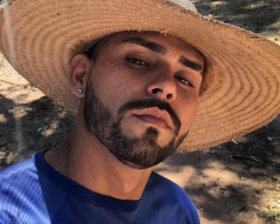 Jovem morre em acidente entre motocicleta e caminhonete na BR-163