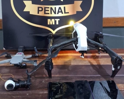 Policiais penais abatem mais dois drones e evitam entrada de cinco celulares em penitenci�ria