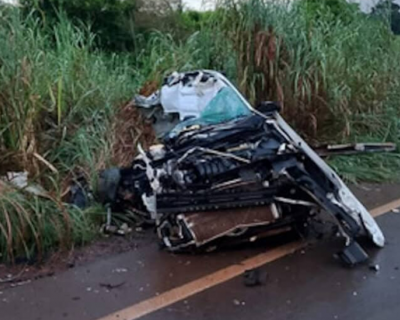 Adolescentes morrem em coliso frontal entre carro e carreta na MT-170