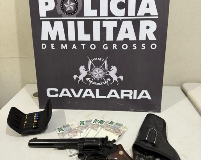 Motociclista � flagrado com arma na cintura e preso em avenida de Cuiab�