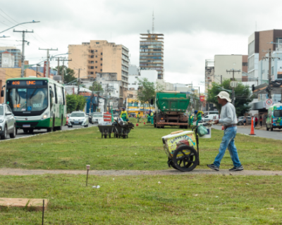 Cidade Limpa: Limpurb intensifica trabalhos em avenidas principais da capital
