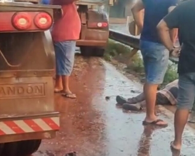 Motociclista fica ferido em acidente com carreta na BR-364 em Rondonpolis