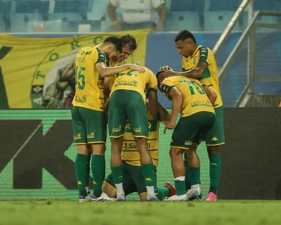 Cuiab vence a Ferroviria e assume a vice-liderana da Srie B  