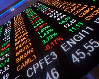 Bolsa sobe e d�lar cai, em dia agitado com IPCA e ata do Fed