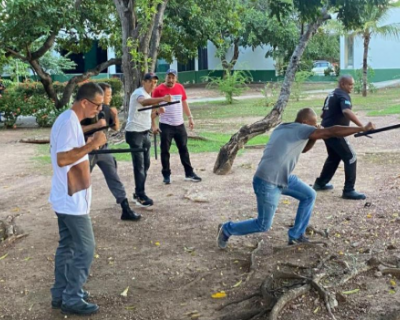 Secretaria Municipal de Segurana qualifica vigilantes em Cuiab