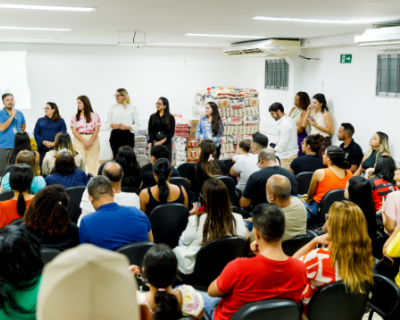 Prefeitura de Cuiab recebe 3,5 toneladas de alimentos arrecadados em ao solidria de universitrios
