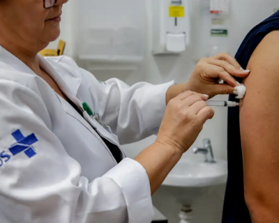 SES alerta para baixa vacinao contra a gripe entre grupos prioritrios e estratgicos em MT
