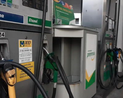 Petrobras corta pre�o da gasolina A para distribuidoras em 5,6%