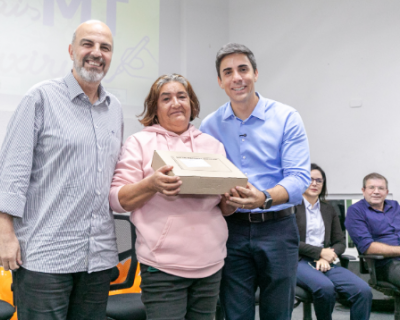 Prefeitura de Cuiab adere ao programa estadual de alfabetizao de adultos 