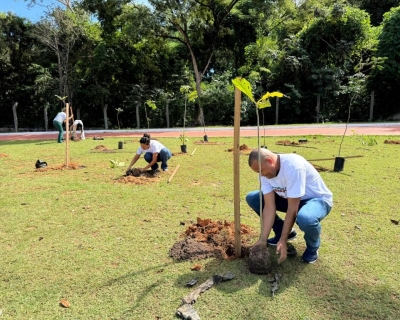 Parque das �guas recebe 200 novas mudas no Dia Internacional do Meio Ambiente