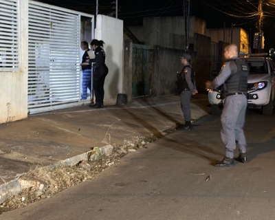 Homem � executado a tiros dentro de resid�ncia em Cuiab�