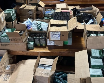 Pol�cia Civil desarticula grupo criminoso envolvido com com�rcio ilegal de armas em Rondon�polis