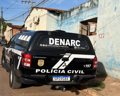 Foragida por tr�fico e alvo de opera��o policial � presa em Cuiab�