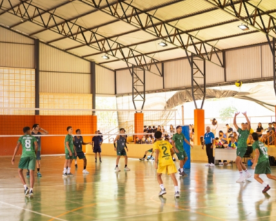 Jaciara sedia Jogos Escolares e Estudantis pela segunda vez consecutiva e celebra ttulos no basquetebol masculino