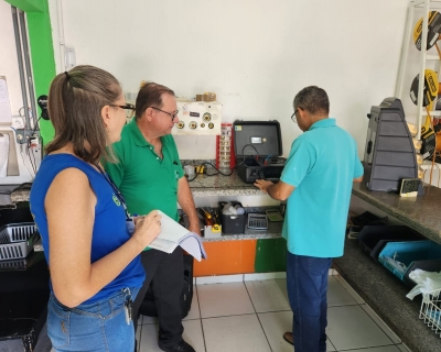 Opera��o do Ipem fiscaliza cabos e cord�es el�tricos em Cuiab� e V�rzea Grande