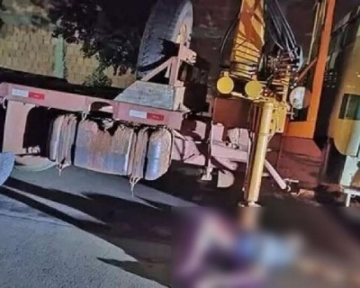 Caminho desgovernado derruba poste e fere homem no bairro Pedra 90, em Cuiab