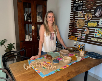 Empres�ria e artes� de Sinop profissionalizou hobby com apoio da Desenvolve MT