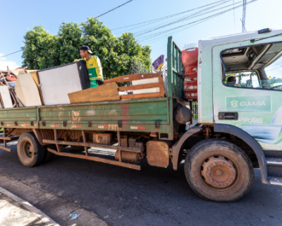 Prefeitura realiza fora-tarefa do Cata-treco em 15 bairros de Cuiab nesta semana