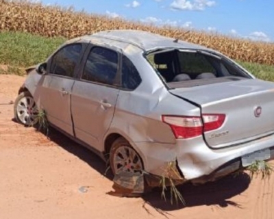 Adolescente morre ao capotar carro que pegou escondido em Espigo do Leste