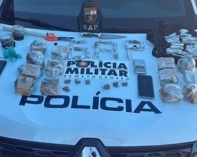 PM apreende 82 por��es de drogas e prende tr�s integrantes de fac��o criminosa em Cuiab� e V�rzea Grande