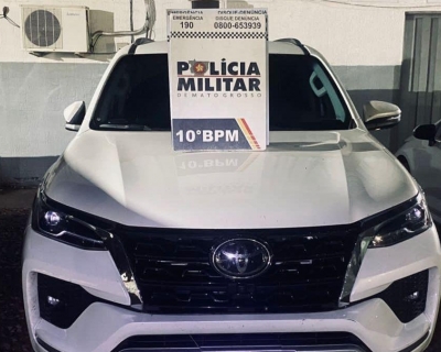 Pol�cia Militar prende dois homens e recupera caminhonete furtada em Cuiab�