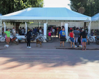 Projeto Areia realiza mais de 650 atendimentos gratuitos em ao social no bairro So Mateus, em Vrzea Grande