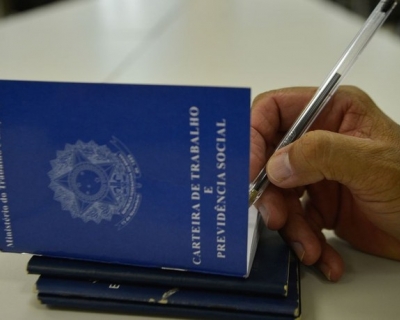 Desemprego cai para 6,2% e atinge menor n�vel em 13 anos, aponta IBGE