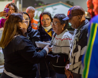 Prefeitura distribui cobertores e marmitas durante frente fria em Cuiab