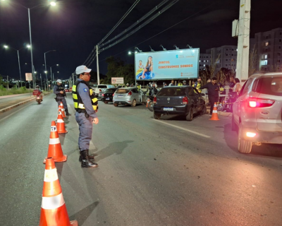 Treze motoristas so presos por embriaguez em duas edies da Operao Lei Seca em Cuiab