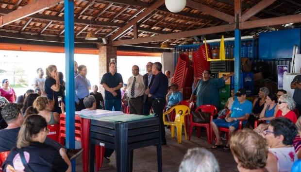 Justiça acolhe pedido de Max Russi e suspende despejo de mais de 650 famílias em Cuiabá