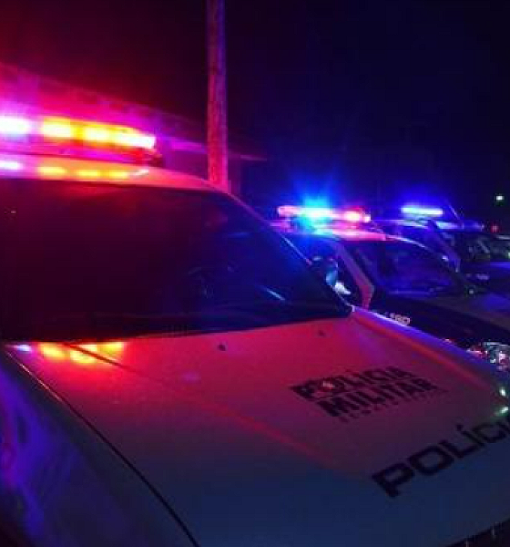 Idoso é preso em Várzea Grande suspeito de tentar invadir casa do vizinho com faca e ameaçá-lo de morte