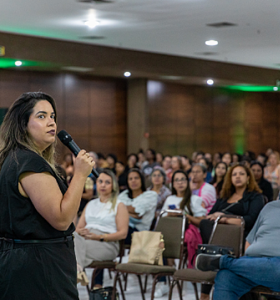 Curso reúne mil técnicos de nutrição para aprimorar merenda nas escolas de Cuiabá