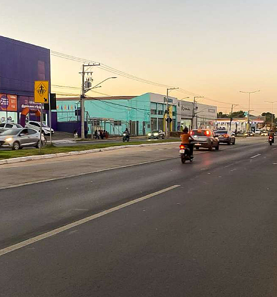 Prefeitura de Várzea Grande inicia implantação de semáforos na FEB e Mário Andreazza para garantir mais segurança e fluidez no trânsito