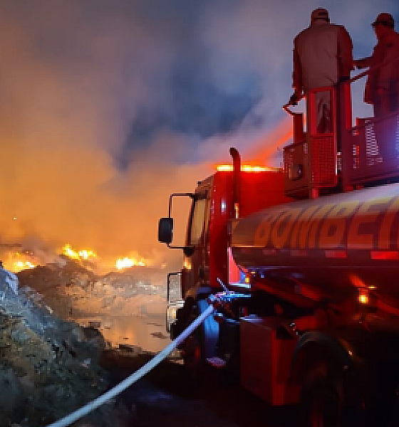 Corpo de Bombeiros combate quatro incêndios em MT neste sábado